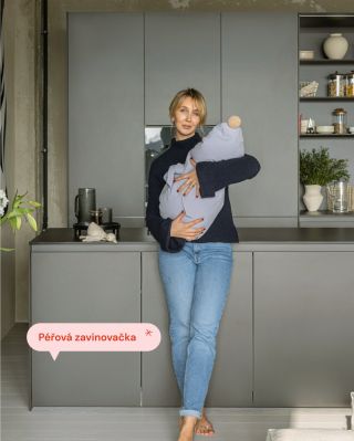 Věděli jste, že naše péřová zavinovačka je vhodná od úplně prvních dní miminka? Plníme ji tím nejjemnějším prachovým husím...